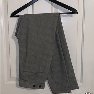 Men’s H&M gray plaid dress pants. Skinny fit.